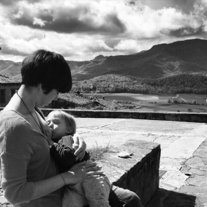 Las dos caras de la maternidad